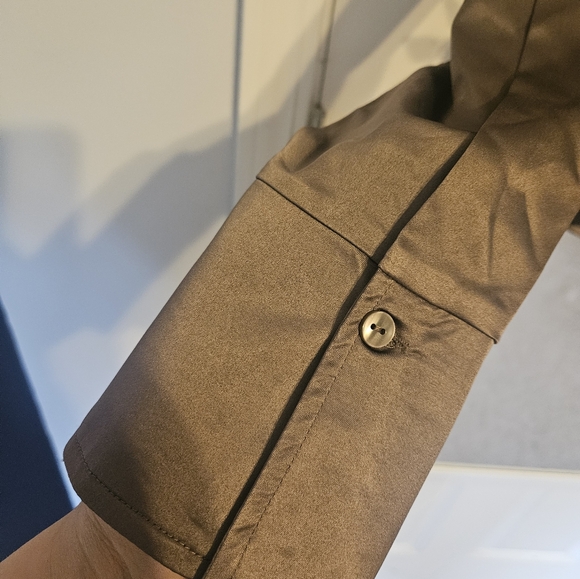 90s Friends inspired brown silk top w/Flared sleeves - Picture 4 of 4